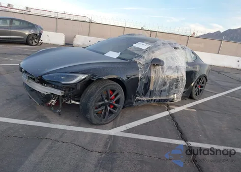 2023 Tesla Model S Plaid Tri Motor All-Wheel Drive z USA, uszkodzony, nr VIN 5YJSA1E68PF505546